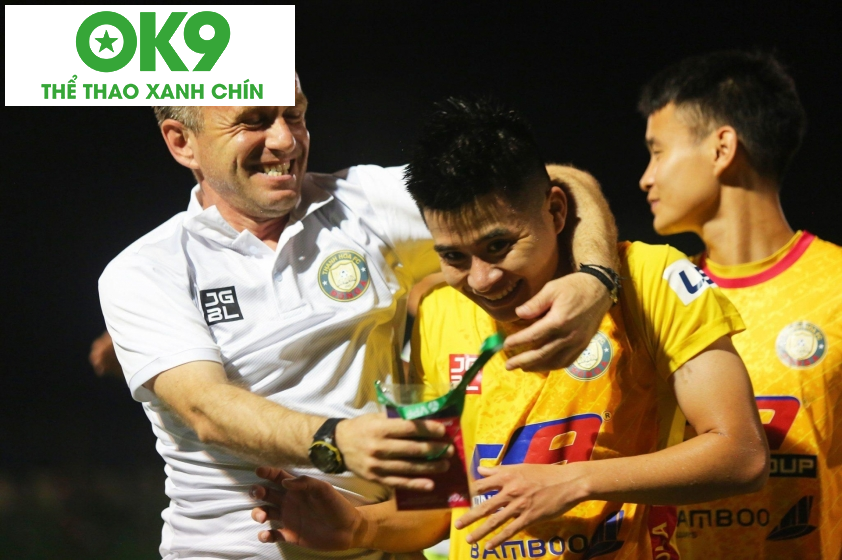 Ông Tanasijevic tại CLB Thanh Hóa Ông Tanasijevic tại CLB Thanh Hóa
